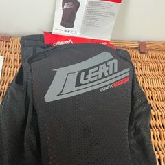 3D Airfit back protector
