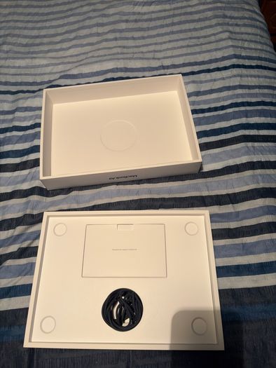 MacBook Air m5 13" (2025)