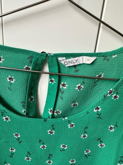Only women ladies top, t-shirt, like new, immaculate condition, barely used