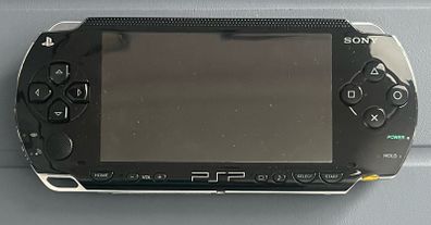 Sony PlayStation Portable (PSP-1000) Bundle