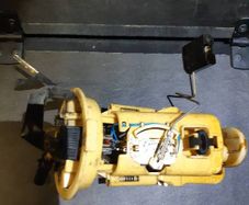 Fuel Pump  BMW 3 E46 6750582