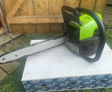 chainsaw