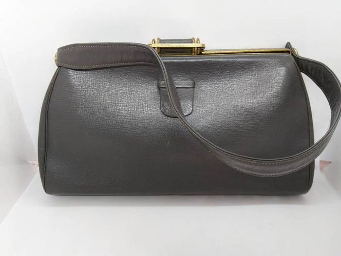 Vintage Jane Shilton Leather Bag