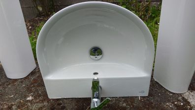 Sink with mixer tap.