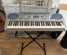 Yamaha psr 275