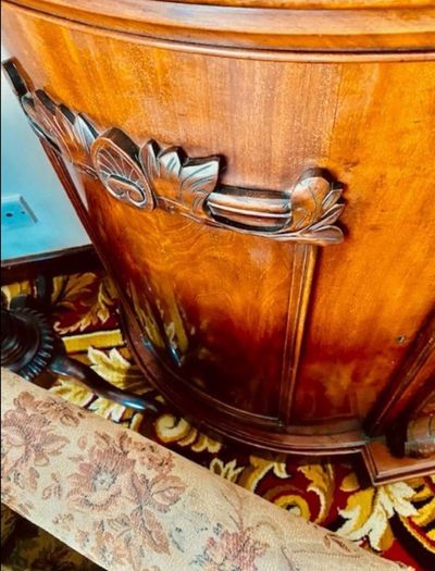 Late victorian irish flame mahogany