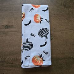 Halloween kitchen towels