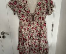 [clothes for adults] Gorgeous summer floral dress by Nasty Gal, size 40/12