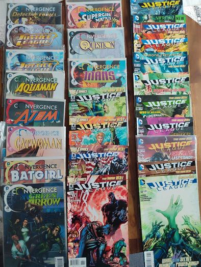 Massive DC & Marvel Comic Collection Batman, Justice League, Spiderman