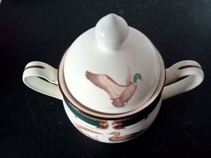 Arklow Keltcraft by Noritake "Wicklow Green"  Sugar Bowl