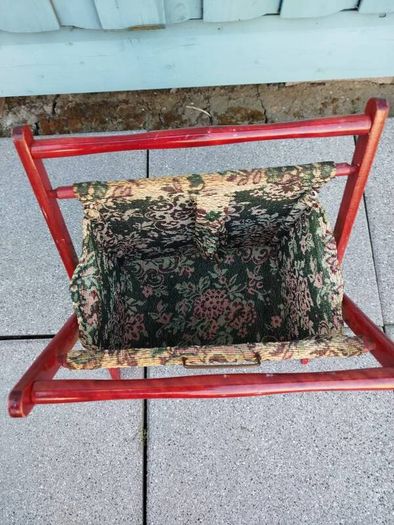 Vintage wool/sewing holder