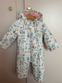 Pramsuit