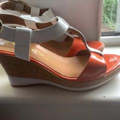 New Tamaris Wedge Sandals