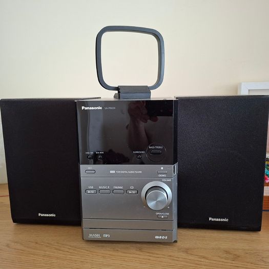 Panasonic SA-PM24 Hi-Fi with Remote - like NEW