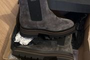 Alpe ladies grey suede boots - brand new with tags