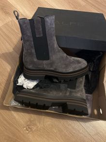 Alpe ladies grey suede boots - brand new with tags