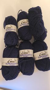 Emu Supermatch Chunky yarn