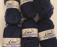 Emu Supermatch Chunky yarn