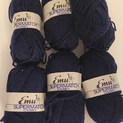 Emu Supermatch Chunky yarn