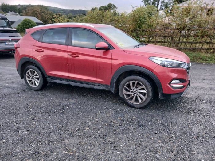 Hyundai tuscon