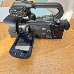 Canon XA11 Camcorder