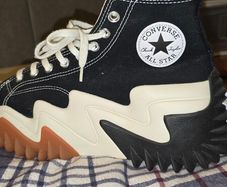 Converse Run Star Motion