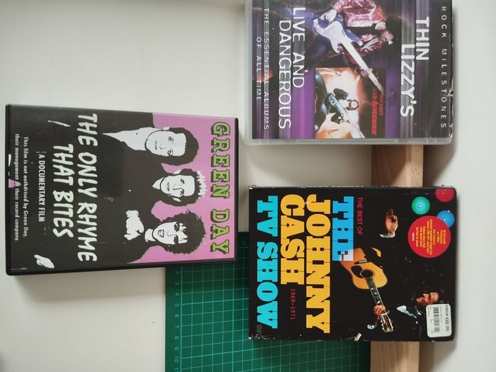 Music Documentary DVD  Johnny Cash Green Day Thin Lizzy 30e all or individual