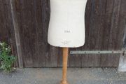 Mannequin Antique Circa 1920s  buste Girard of Paris