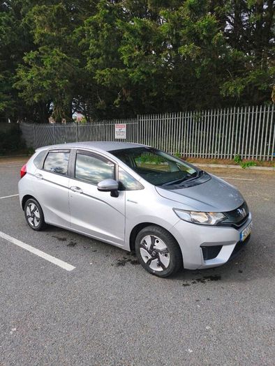 Honda Fit 2014 Automatic Hybrid Very Economical