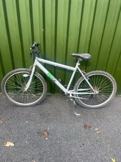 4 bikes