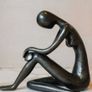 Sitting Lady - Bronze Image 4