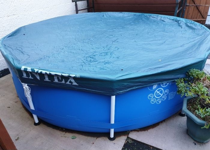 Intex Swimming Pool