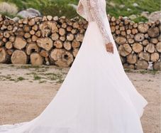 Wedding dress