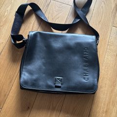 Leather shoulder bag - A4
