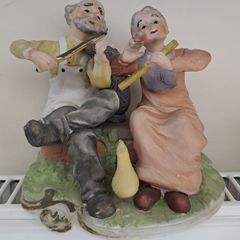 Vintage Capodimonte figurine