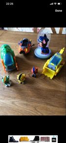paw patrol bundle of large size figures and night light