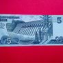 North Korea  5  Won   2002 . Pick 58a  ( Uncirculated ) Image 2