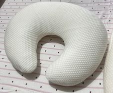 Feeding pillow