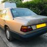 1986 W124 Mercedes 300e auto breaking 122k miles Image 2