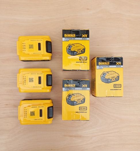 DeWalt Batteries & Charger ( New)