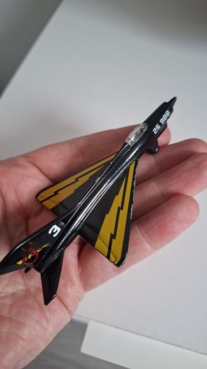 Vintage 1973 Matchbox Sb 6 Black Yellow Mig 21 Fighter Jet