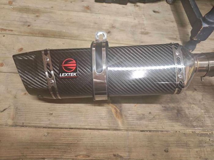 Yamaha tmax exhaust