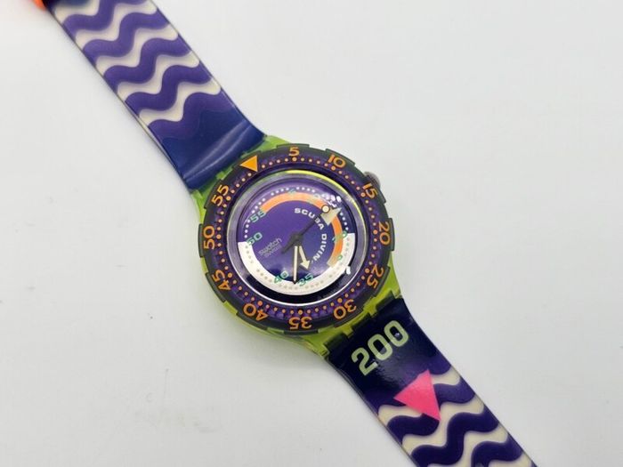 Vintage Swiss Watch Swatch Scuba 1990s Collectable