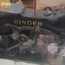 Singer 102W19 Twin Needle Industrial Sewing Machine Image 3