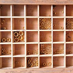 Box of pivot hole Bushings