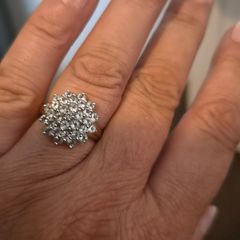 9kt gold ring, CZ