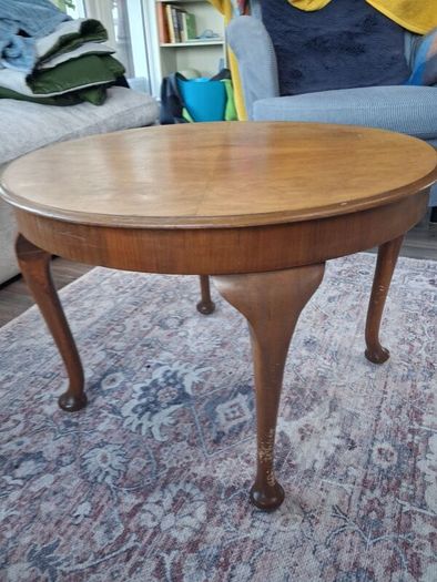 Vintage round coffee table