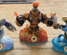Activision Xbox 360 Games Figures Spyro