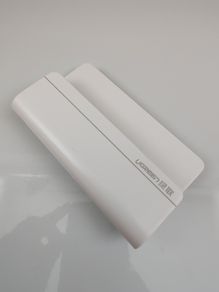 Ugreen wall mobile phone holder
