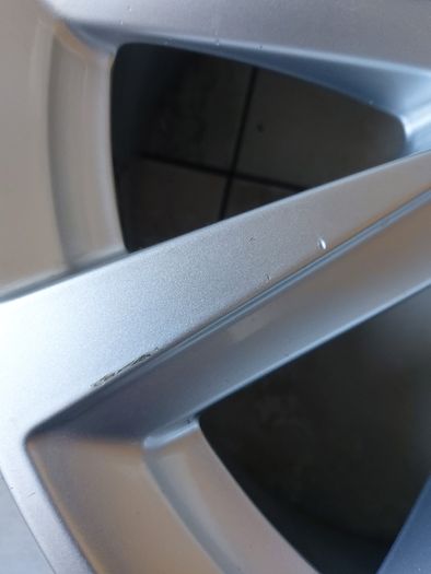 1 x Genuine Audi A1 16'' Alloy Wheel - Nationwide Delivery